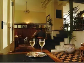 Oranje City Hotel - Image 4