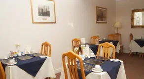 Cunard Guest House - Image 4