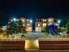 Three li long gorge lake house - Image 2