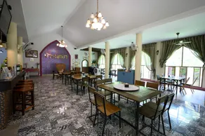 Busaya Resort & Cuisine - Image 4