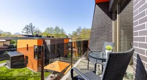 Orange Holiday - Image 5