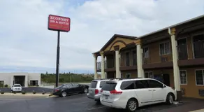 Economy Inn & Suites Joplin - Image 3