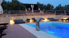 Beach house Danica - resort & tavern BAIN, free transport, pool, Island of Žut - Kornati - Image 4
