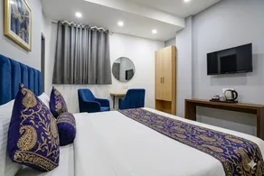 HOTEL BLUSKY SIGNATURE EAST DELHI PREETVIHAR - Image 2