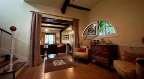 Spacious Villa with Pool in Cabeanca 250 m² - Image 2