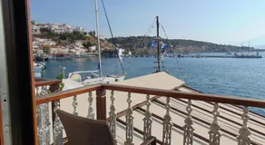 Polyxeni Hotel - Image 2