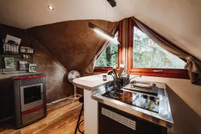 Cottage with a hot tub - In The Woods - Image 3