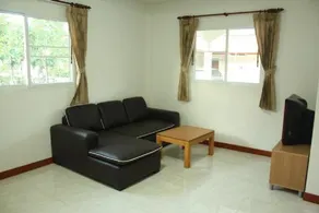 Welcome Inn Villa Chalong - Image 4