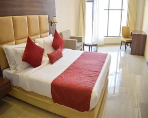 Hotel Highway Hari - Image 2