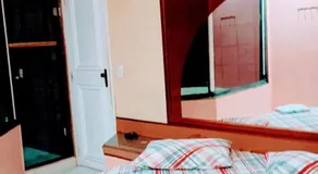 Lips Motel (Adult Only) - Image 2