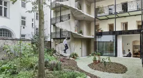 HERZIGE WOHNUNG IN ALTEM GEMÄUER - Image 3