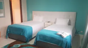 Orquidea GuestHouse Spa & Restaurant - Image 2