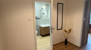 Štýlový oddychový byt s bezplatným parkovaním - Image 4