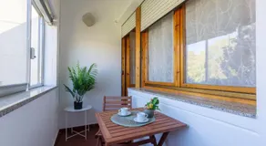 GuestHost - Pontelagoscuro Huge & Residential Apartment - Image 4