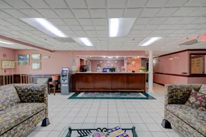 Plantation Inn & Suites Near Locust Grove I 75 - Image 2