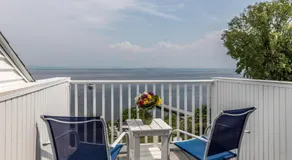 Shore Acres Inn and Restaurant - Image 4