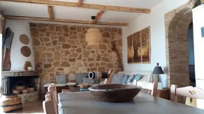 Evia Family House - Image 4