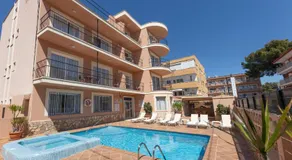 Martinez Apartments - Image 3