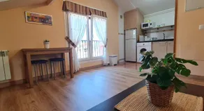 Apartamentos El Pigazu - Image 3