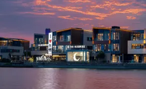 Floral Hotel · Yingyue Lake Hotel - Image 1