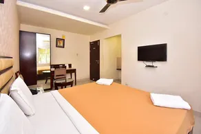 Hotel M.P Temples Inn - Image 2