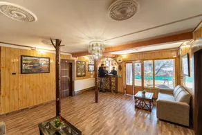 Hotel Bombay Palace - Image 3