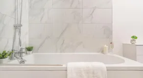 Contractor Friendly - Sleeps 7 - Fast WiFi - Near A50 - Image 5