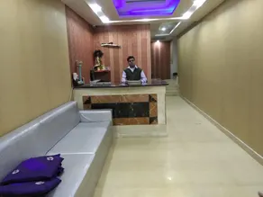Hotel Vishesh Continental - Image 3