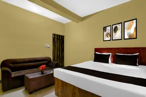 Super Hotel O J J Lodge - Image 2