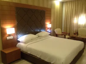 HOTEL KHALSA PALACE - Image 4