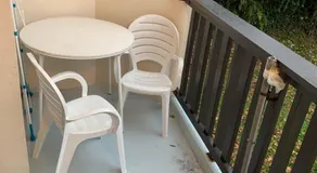Très jolie studio à louer avec sa belle terrasse de 4m2 idéalement situé dans un hôtel thermale - Image 4