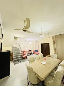 3 Bedroom Luxury Villa in Bahria Town Karachi - Image 3