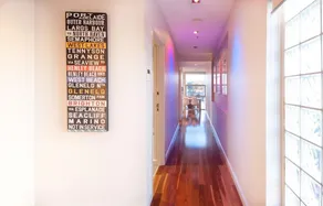Semaphore Blue Apartments - Image 3