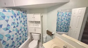 Two bedrooms basement apartment - Image 5