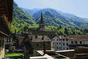 River and Mounts - Image 3