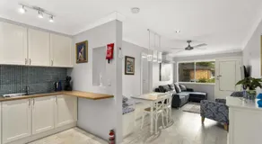 Seas The Dream Ettalong Beach - Image 4