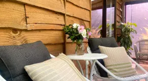 Waterfront Nature Retreat with Breakfast Hamper, Art & Yoga space - Image 5