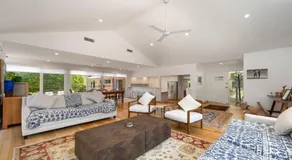 Paradise - Pearl - Modern With Wifi - Image 2