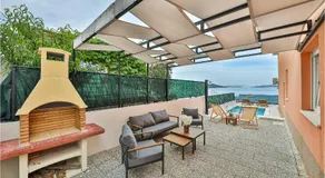 Bonito apartamento en Marina con WiFi - Image 2