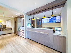 Hanting Hotel Beijing Daxing Zaoyuan Metro Station - Image 3