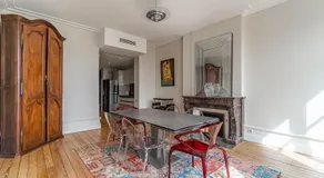 Appartement Luxe avec Climatisation Parking Vue Exeptionnelle - Image 4