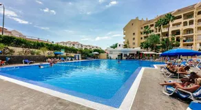 Luxury duplex in Los Cristianos , 6 pax - Image 3