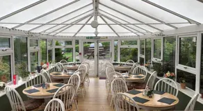 The Mariner Hotel - Image 2