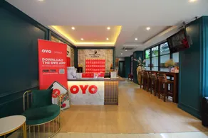 Super OYO 484 Pannee Residence Khaosan Sha Plus - Image 5