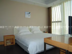 GreenTree Inn Qianan Fortune Center Hotel - Image 5