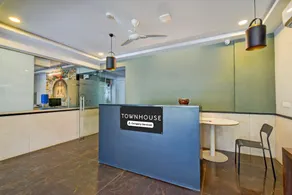 Super Townhouse Hi Tech City Hyderabad - Image 5
