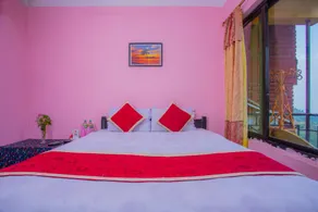 Sunrise Moon Beam Hotel - Image 2