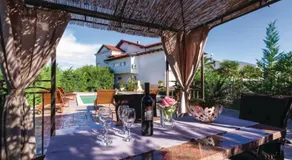 Holiday Home Villa Ksenija - Image 4