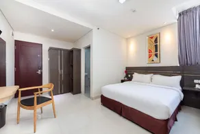 Life Hotel Soekarno Hatta Makassar - Image 2