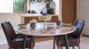 Botanica Retreat - Image 3